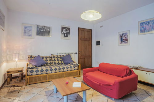 Foto 6 - Apartamento de 2 quartos em Massa com jardim