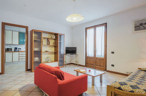 Photo 4 - 2 bedroom Apartment in Massa with garden and sea view