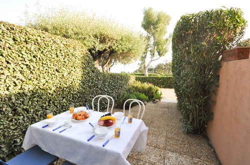 Foto 1 - Apartment in Cavalaire-sur-Mer mit terrasse und blick aufs meer