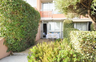 Foto 3 - Apartment in Cavalaire-sur-Mer mit terrasse und blick aufs meer