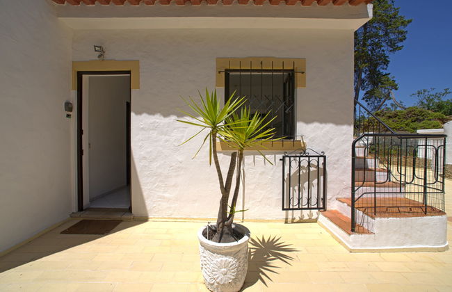 4 bedroom House in Albufeira with private pool and garden - Photo 19