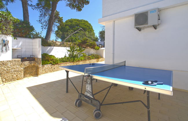 4 bedroom House in Albufeira with private pool and garden - Photo 4