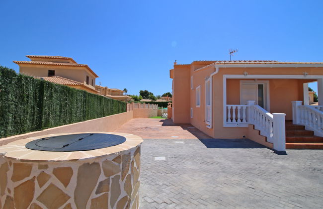 Casa de 9 quartos em Calp com piscina privada e jardim - Foto 39