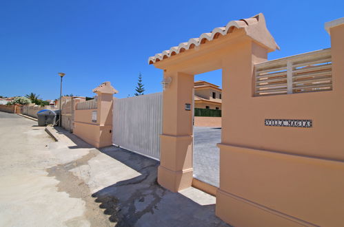 Photo 38 - 8 bedroom House in Calp with private pool and sea view