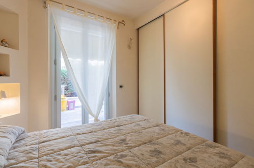 Photo 12 - Appartement de 2 chambres à Riva Ligure avec jardin et vues à la mer
