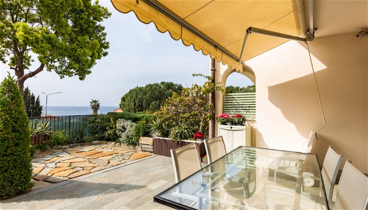Foto 1 - Appartamento con 2 camere da letto a Riva Ligure con giardino e vista mare