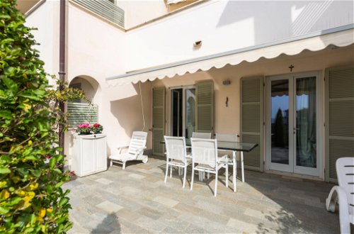 Photo 18 - Appartement de 2 chambres à Riva Ligure avec jardin et vues à la mer