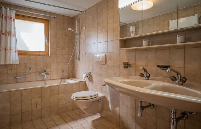 Casa de 5 quartos em Chamoson com jardim e terraço - Foto 25