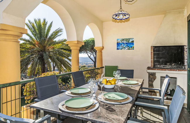 Casa de 4 quartos em Castell-Platja d'Aro com piscina e jardim - Foto 13