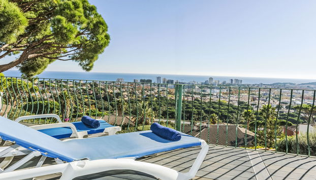 4 bedroom House in Castell-Platja d'Aro with swimming pool and garden - Photo 3