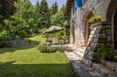 Photo 3 - Maison de 3 chambres à Montereale Valcellina avec jardin et terrasse