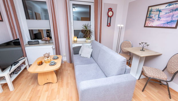 Apartment mit 2 Schlafzimmern in Arnstein mit garten - Foto 2