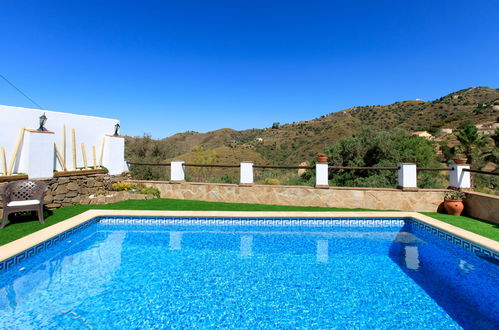 Foto 20 - Casa con 3 camere da letto a Torrox con piscina privata e giardino