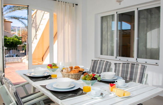 Casa de 7 quartos em Calp com piscina privada e jardim - Foto 27