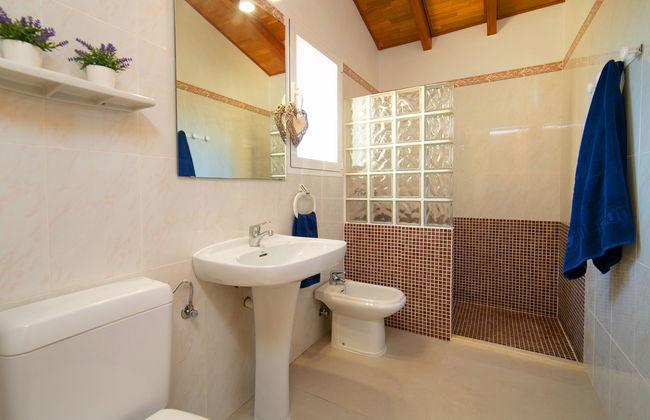 Casa de 7 quartos em Calp com piscina privada e jardim - Foto 24