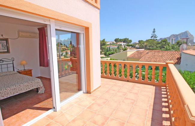 Casa de 6 quartos em Calp com piscina privada e jardim - Foto 16