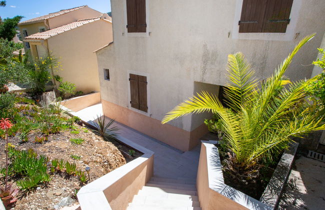 Casa de 4 quartos em La Londe-les-Maures com piscina e jardim - Foto 24
