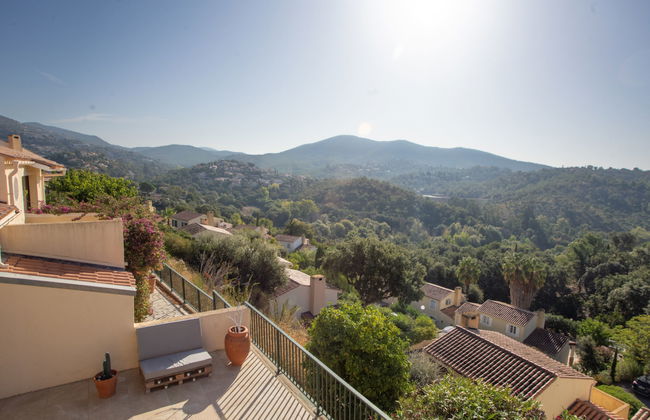 Casa de 4 quartos em La Londe-les-Maures com piscina e jardim - Foto 22