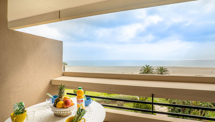 Photo 1 - 1 bedroom Apartment in Canet-en-Roussillon with terrace and sea view