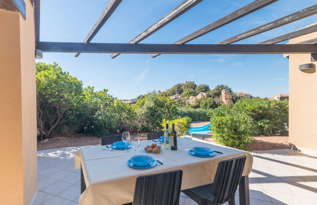 Casa de 4 quartos em Trinità d'Agultu e Vignola com piscina e jardim - Foto 20