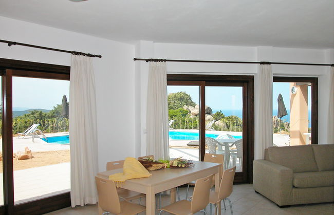 Casa de 5 quartos em Trinità d'Agultu e Vignola com piscina privada e jardim - Foto 3