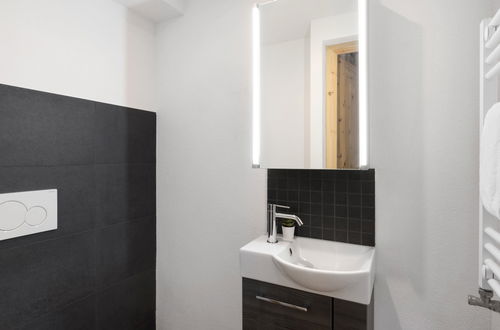 Photo 19 - 2 bedroom Apartment in Val de Bagnes with garden and terrace