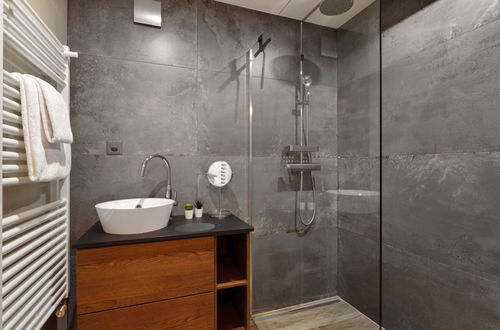 Photo 18 - 2 bedroom Apartment in Val de Bagnes with garden and terrace