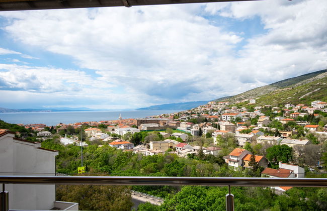 Apartamento de 2 quartos em Senj com piscina e terraço - Foto 15