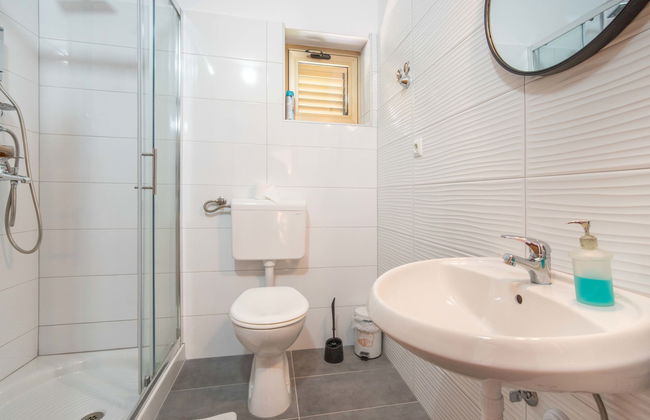 Apartamento de 2 quartos em Senj com piscina e terraço - Foto 11