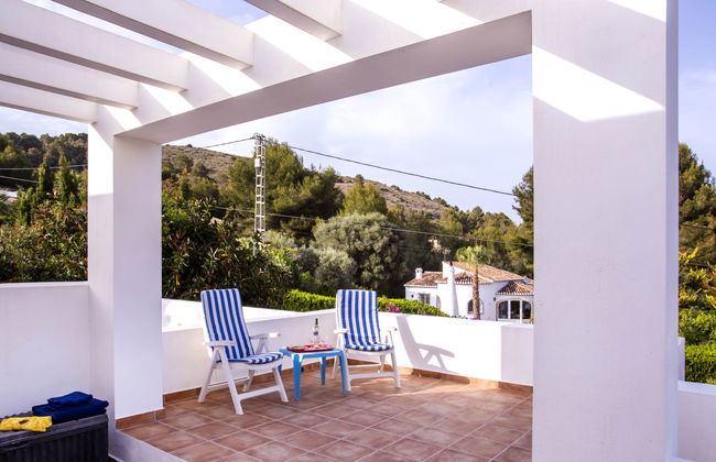 Casa de 4 quartos em Jávea com piscina privada e jardim - Foto 27