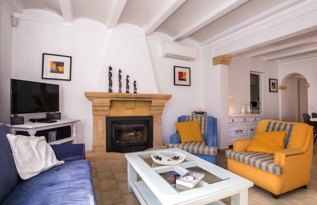 Casa de 4 quartos em Jávea com piscina privada e jardim - Foto 7