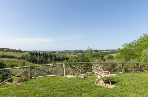 Foto 28 - Casa con 3 camere da letto a San Gimignano con piscina privata e giardino