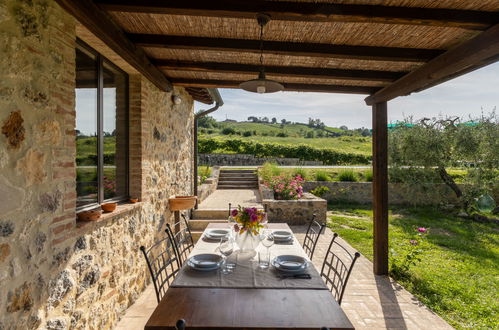 Foto 8 - Casa con 3 camere da letto a San Gimignano con piscina privata e giardino