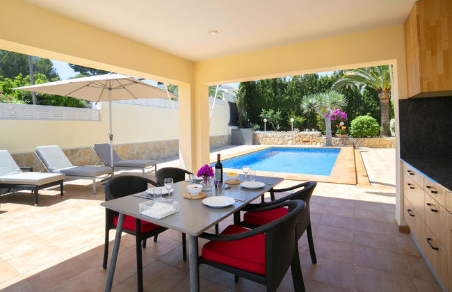 3 bedroom House in Benissa with private pool and garden - Photo 5