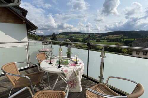 Photo 10 - Appartement de 2 chambres à Bernau im Schwarzwald avec terrasse et vues sur la montagne