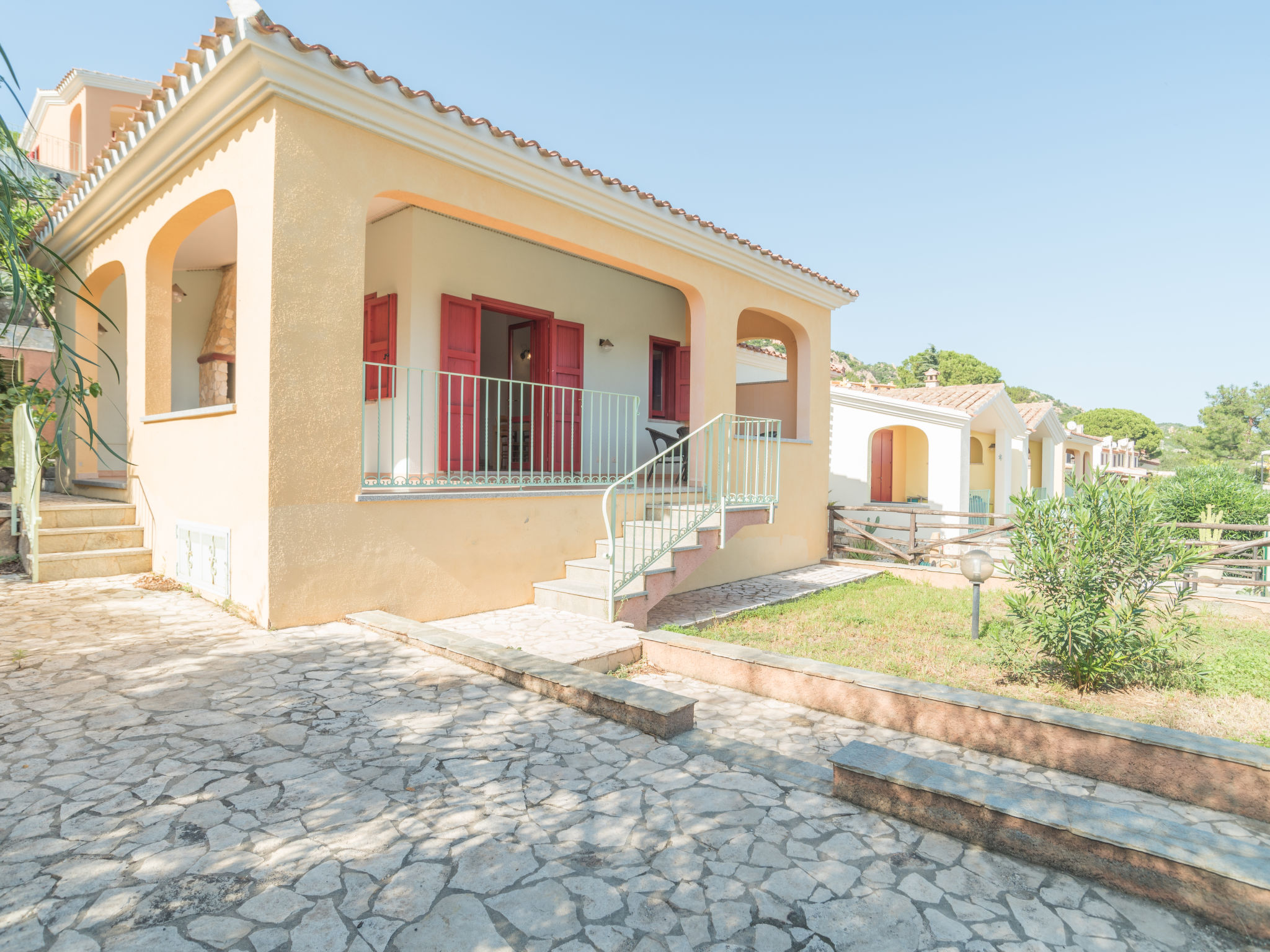 Photo 1 - Maison de 2 chambres à Muravera avec jardin et terrasse