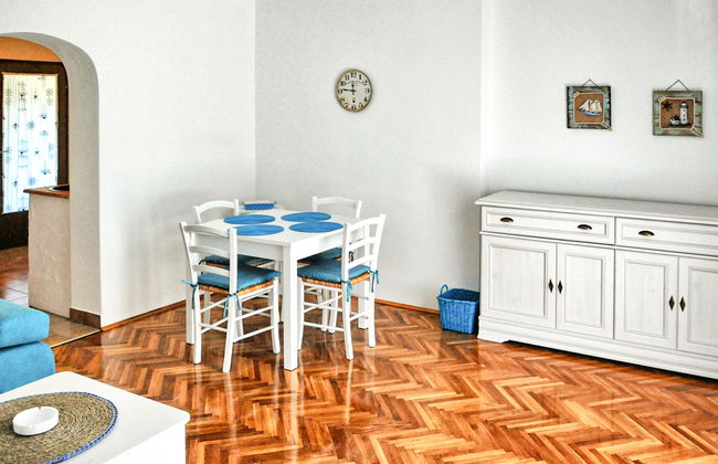 Apartamento de 2 quartos em Novi Vinodolski com terraço - Foto 5