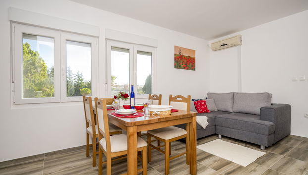 Apartment mit 3 Schlafzimmern in Labin mit garten - Foto 3