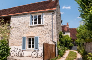 Foto 2 - Casa de 2 quartos em Saint-Martin-sur-Armançon com terraço