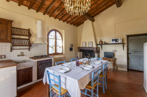 Photo 15 - 5 bedroom House in Lucignano with private pool and garden