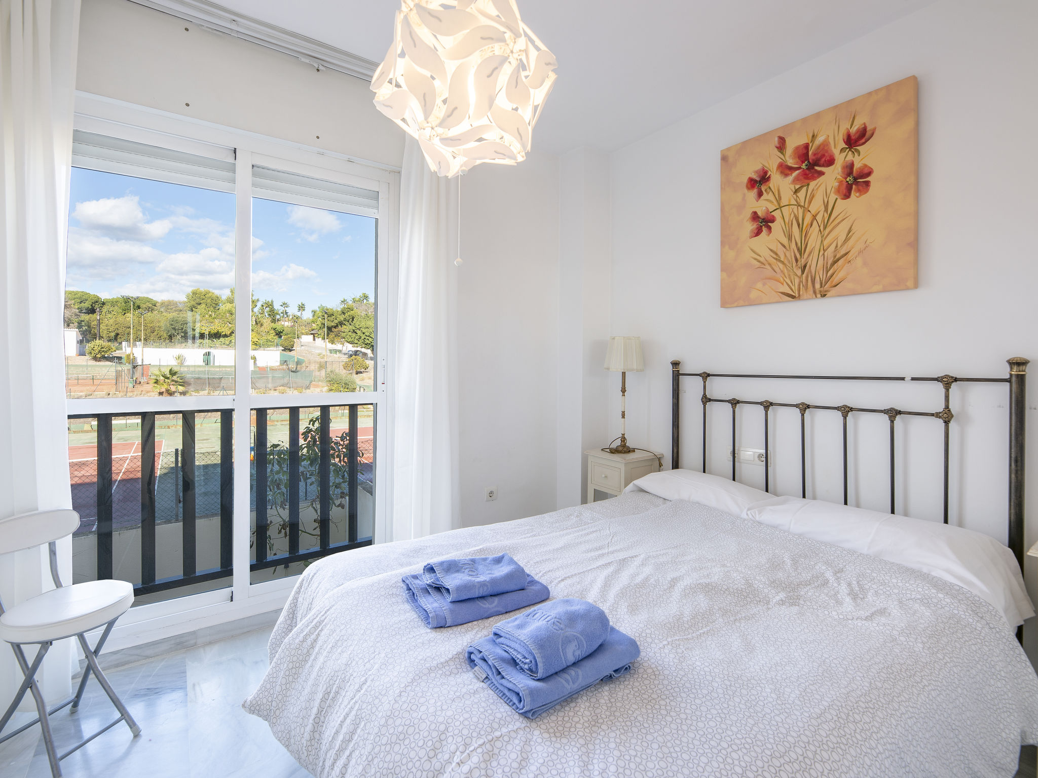 Foto 4 - Apartamento de 2 quartos em Marbella com piscina e vistas do mar