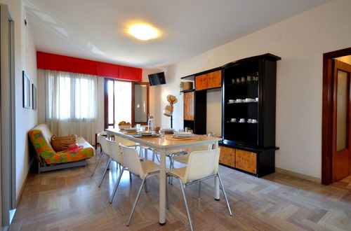Photo 7 - Appartement de 3 chambres à San Michele al Tagliamento avec jardin et terrasse
