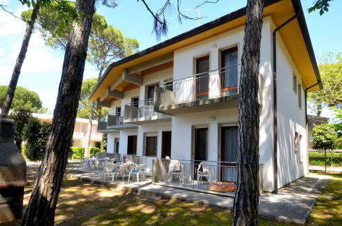 Photo 1 - Appartement de 3 chambres à San Michele al Tagliamento avec jardin et terrasse