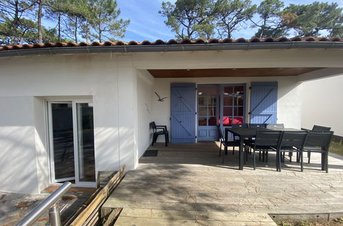 Photo 17 - 2 bedroom House in La Tranche-sur-Mer with garden and terrace