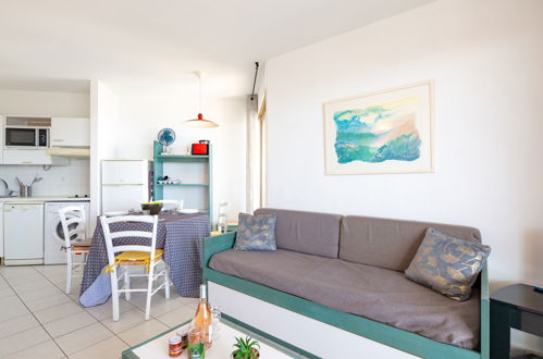 Foto 8 - Apartamento de 1 habitación en Fréjus con piscina y terraza
