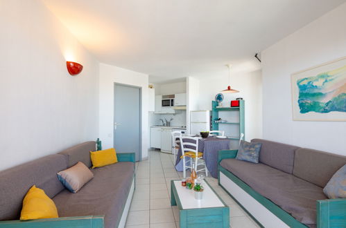 Foto 7 - Apartamento de 1 quarto em Fréjus com piscina e terraço