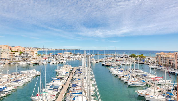 2 bedroom Apartment in Fréjus with swimming pool and terrace - Photo 2