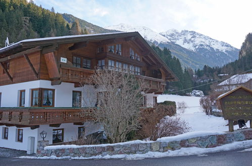 Photo 19 - Appartement en Sankt Leonhard im Pitztal avec jardin et sauna