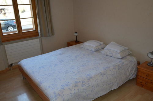 Foto 10 - Appartamento con 2 camere da letto a Saanen