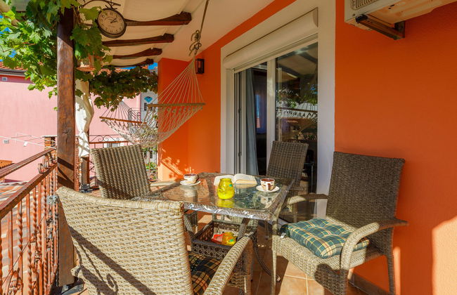 Apartamento de 2 quartos em Umag com piscina e jardim - Foto 14